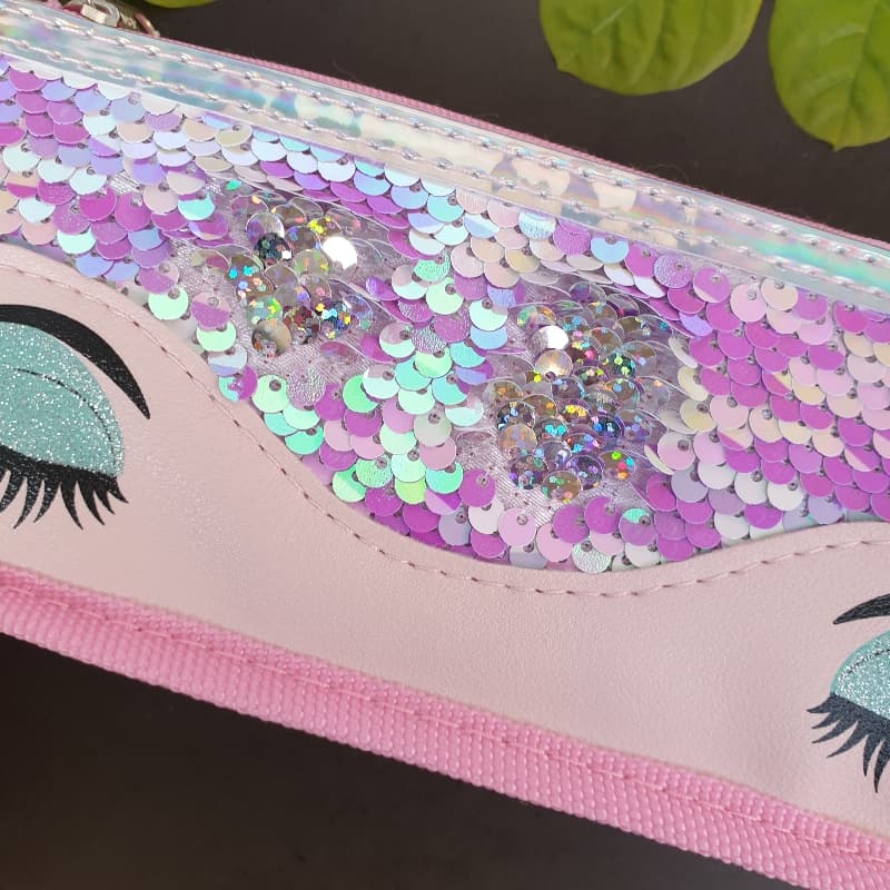 Sequence pencil case