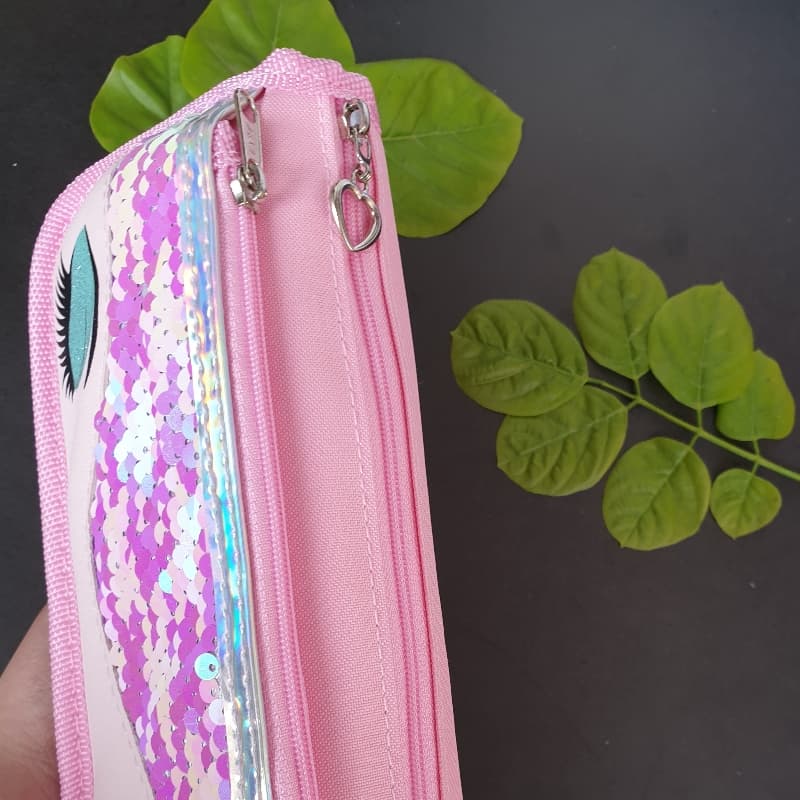 Sequence pencil case